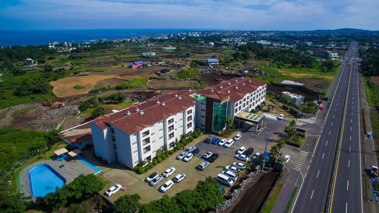 Hi Jeju Hotel Bagian luar foto