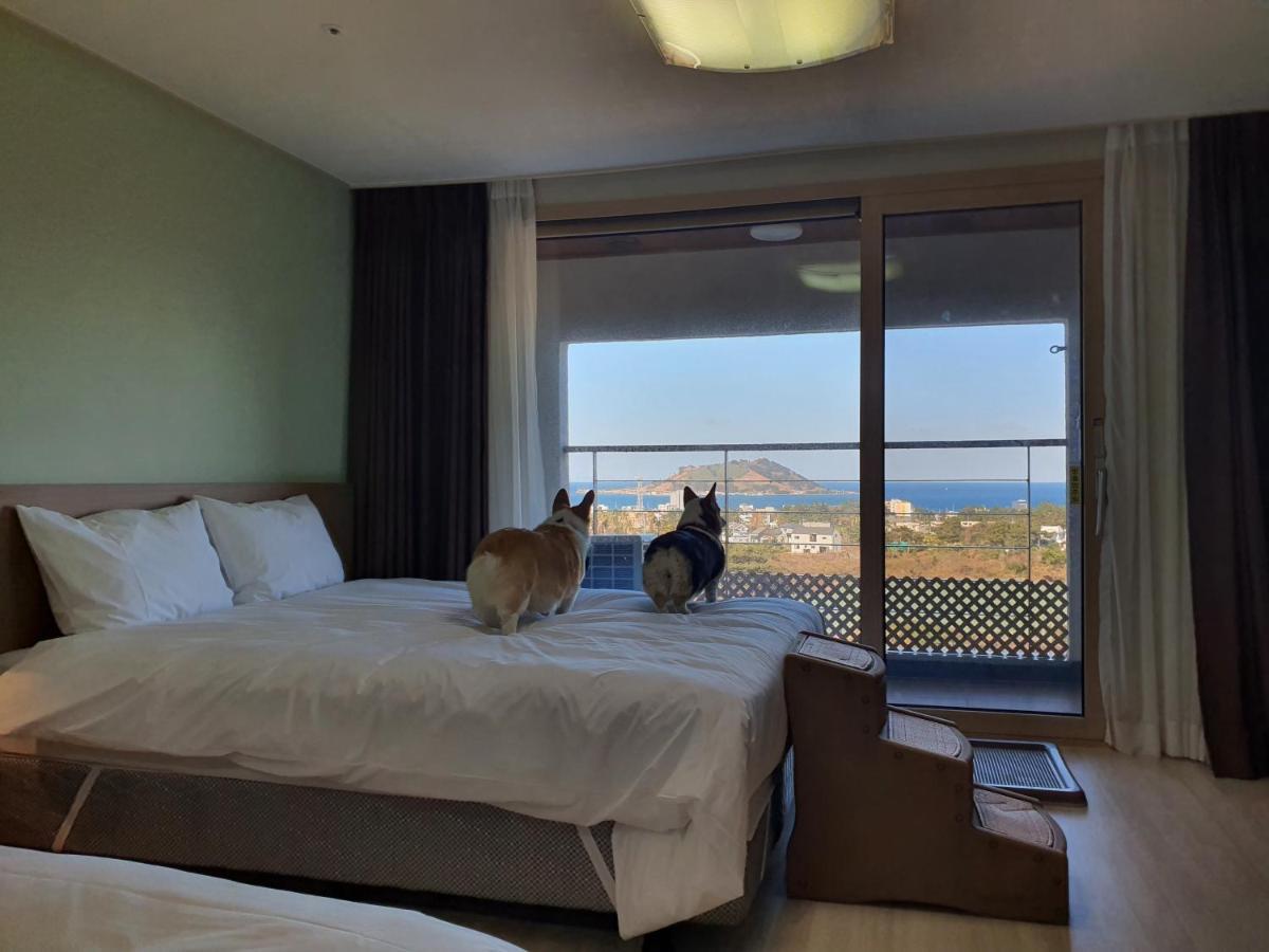 Hi Jeju Hotel Bagian luar foto